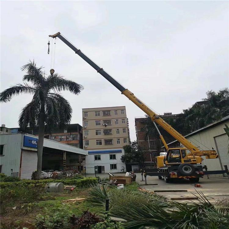 三道镇12吨吊车出租一天的收费标准是什么