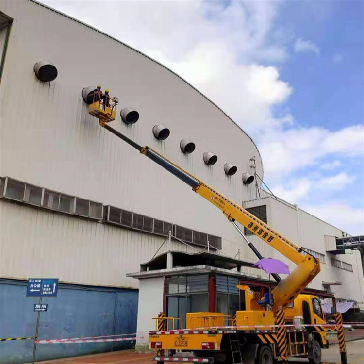 三道镇高空作业车出租服务：专业广告牌安装解决方案