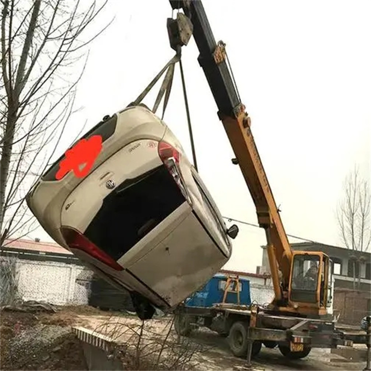 三道镇随时待命，吊车24小时道路救援服务全解析