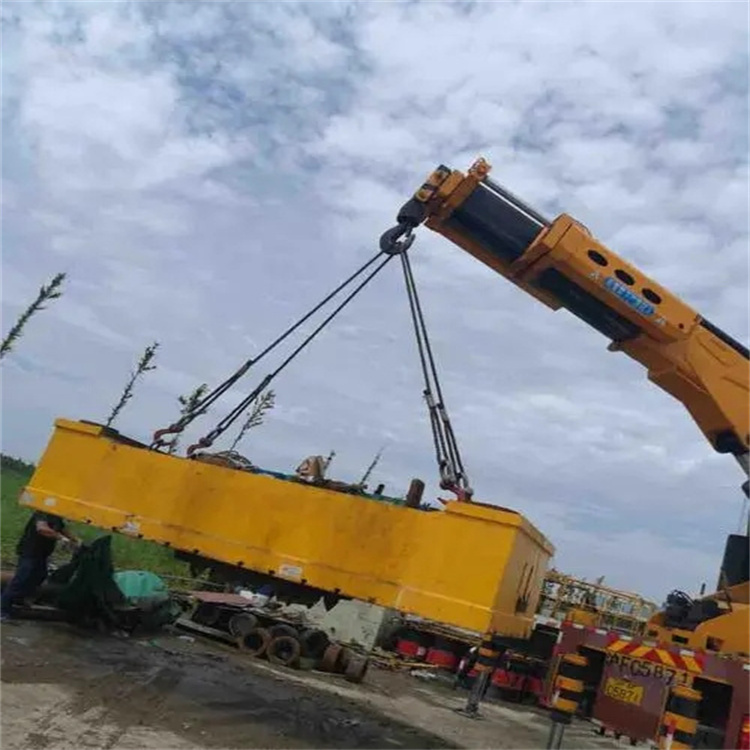 三道镇随车吊吊集装箱怎么吊